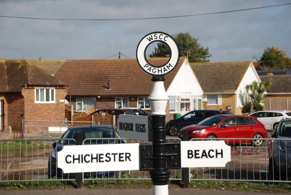 Wow I'M Living On The Beach. Luxury 4 Bed Sleeps 8 Pagham Zewnętrze zdjęcie