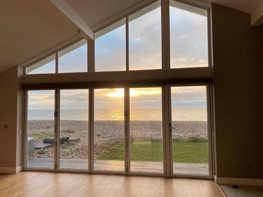 Wow I'M Living On The Beach. Luxury 4 Bed Sleeps 8 Pagham Zewnętrze zdjęcie