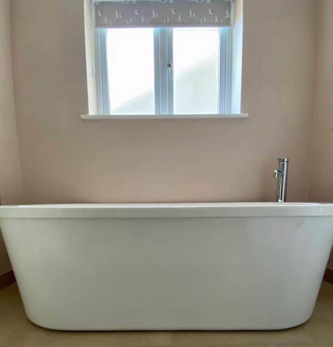 Wow I'M Living On The Beach. Luxury 4 Bed Sleeps 8 Pagham Zewnętrze zdjęcie
