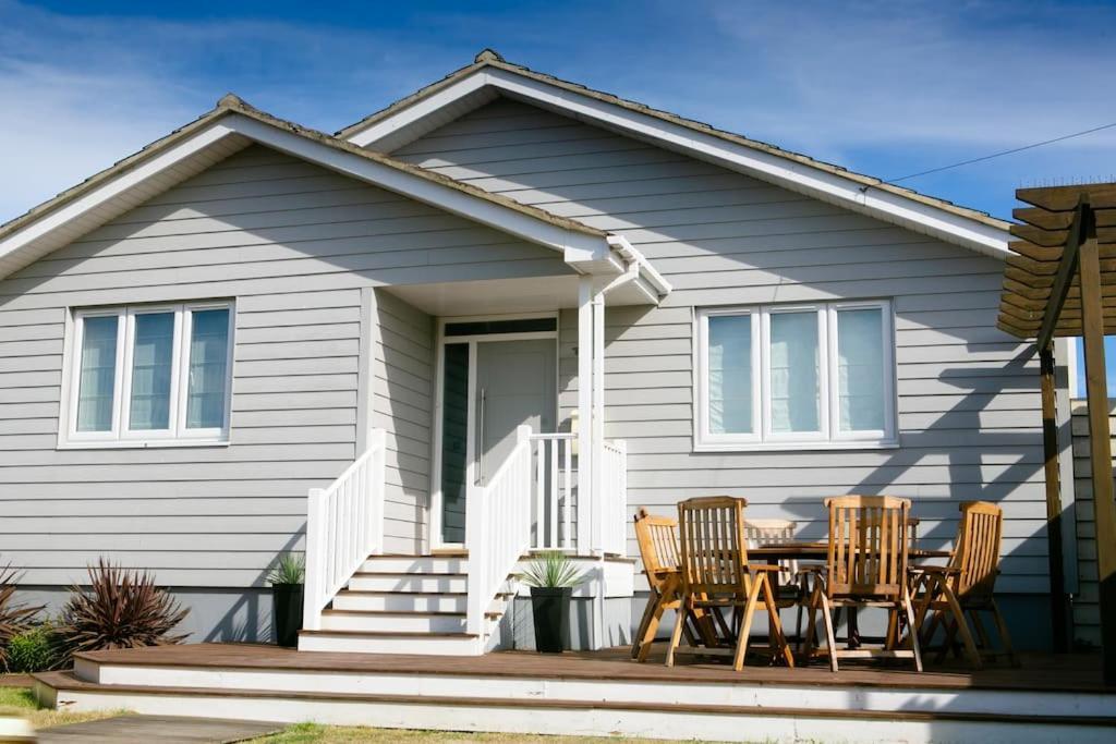 Wow I'M Living On The Beach. Luxury 4 Bed Sleeps 8 Pagham Zewnętrze zdjęcie